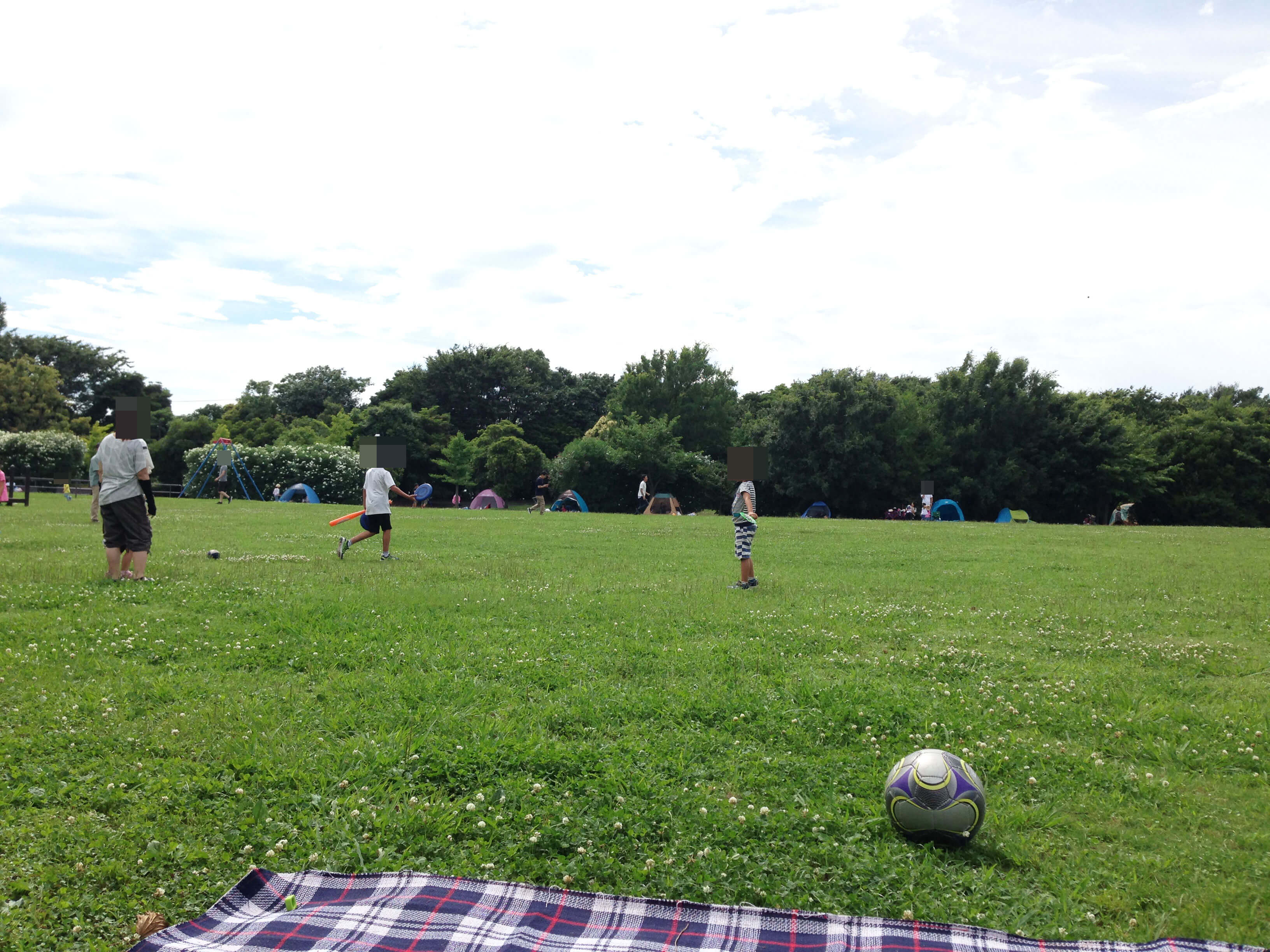 都内で広い芝生広場ある公園 若洲公園 体験ブログ 遊具多数 子供と一緒に遊ぼう