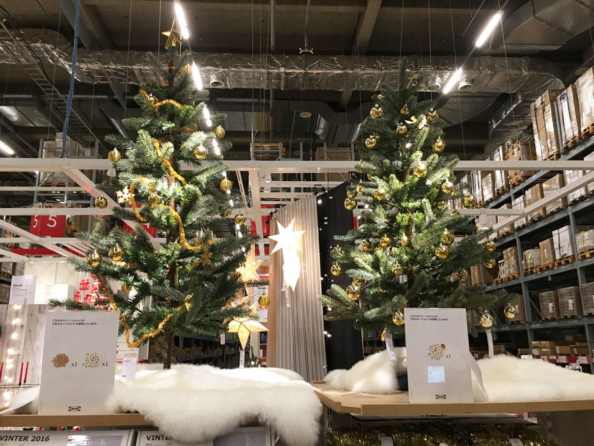 国内最安値！ IKEA - クリスマスツリー 180センチ 季節・年中行事