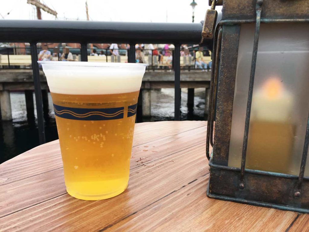 ディズニーシーで販売しているビールはレストラン内に持込可能？実体験レポ